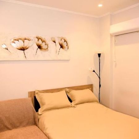 Ferienwohnung Ομορφο Διαμερισμα Athen Exterior foto