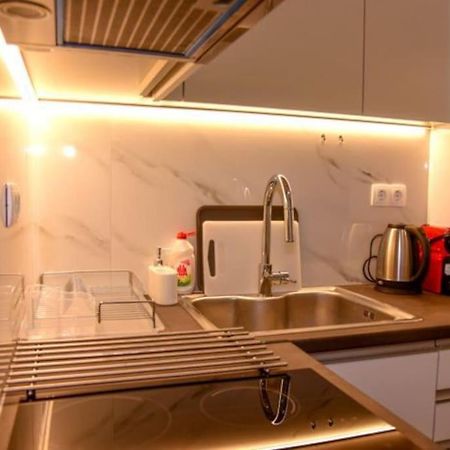 Ferienwohnung Ομορφο Διαμερισμα Athen Exterior foto