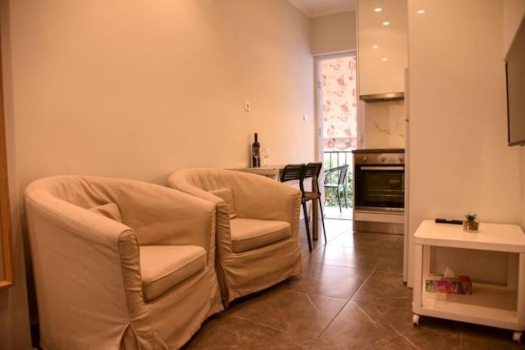 Ferienwohnung Ομορφο Διαμερισμα Athen Exterior foto